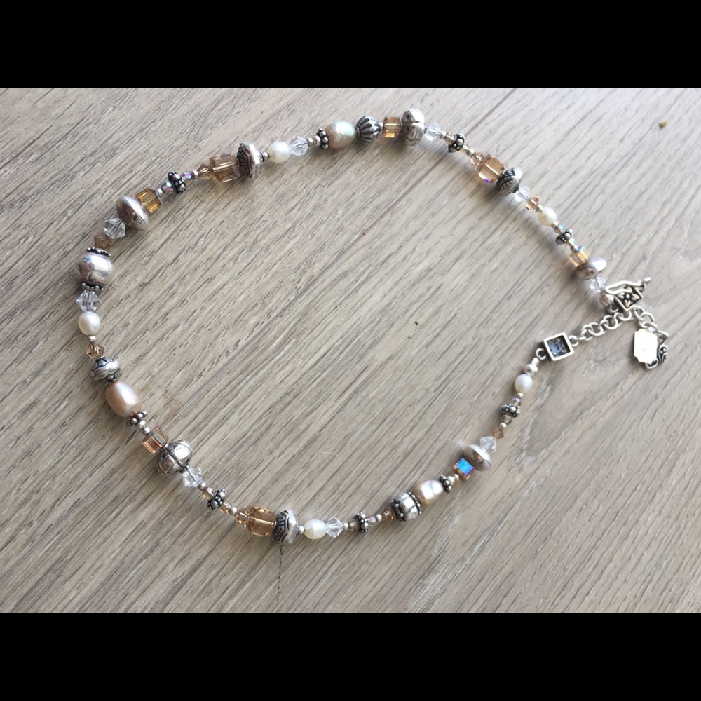 Tres Jolie Necklace